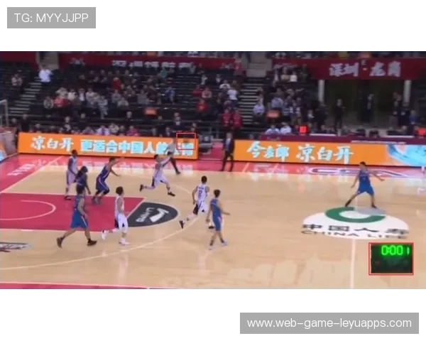 阿贾克斯主场力克对手，继续稳居荷甲榜首，阿贾克斯在荷甲什么地位